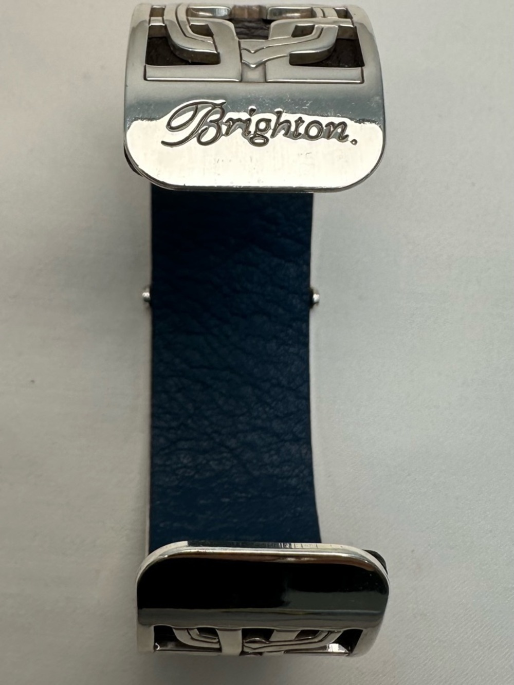 Brighton Silver-Tone Openwork Cuff with Navy/Brown Leather Insert - Picture 5 of 7